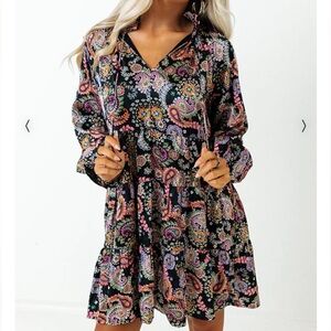 NWT Impressions Boutique long sleeve shift dress size small